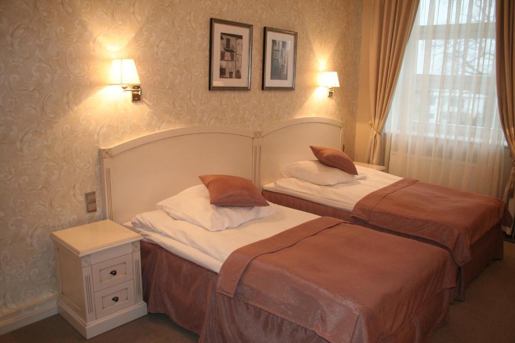 Hotel Kasyno Jarocin Room photo