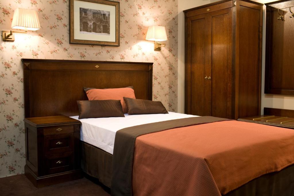 Hotel Kasyno Jarocin Room photo